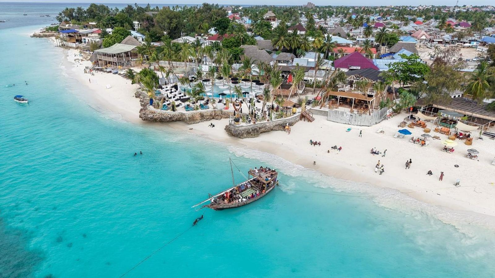 Light Of Zanzibar Hotel Нунгви Экстерьер фото